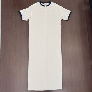 SKIMS White T-Shirt Dress with Black Collar size S